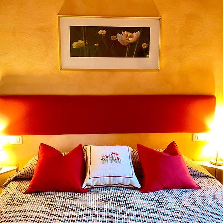 Dolce Vita In Tuscany B&B Capannori Exteriör bild
